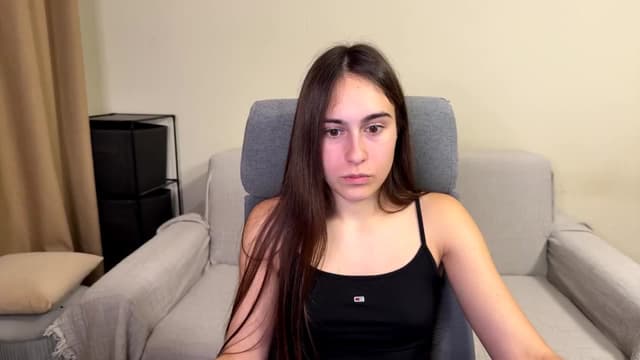 Gallery image thumbnail from ulohu's myfreecams stream on, 11/10/2025, 16:22 image 3 of 20