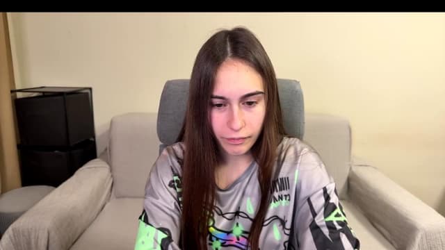 Gallery image thumbnail from ulohu's myfreecams stream on, 12/03/2025, 14:35 image 14 of 20