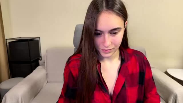 Gallery image thumbnail from ulohu's myfreecams stream on, 12/22/2025, 21:17 image 19 of 20