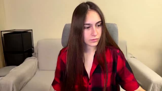 Gallery image thumbnail from ulohu's myfreecams stream on, 12/23/2025, 18:50 image 4 of 20