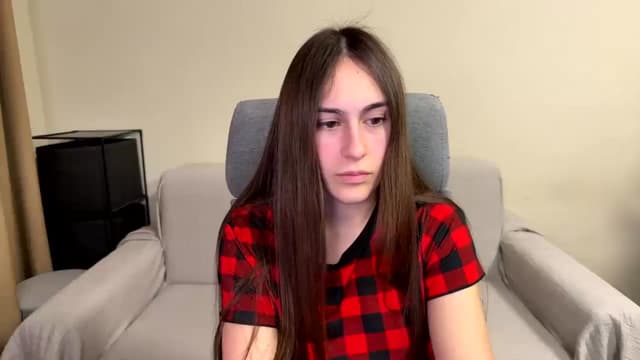 Gallery image thumbnail from ulohu's myfreecams stream on, 12/26/2025, 17:20 image 10 of 20
