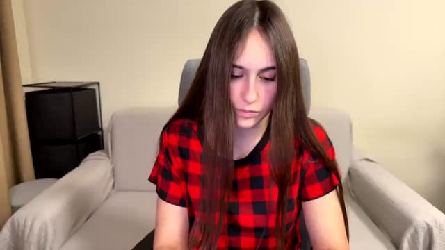Gallery image thumbnail from ulohu's myfreecams stream on, 12/26/2025, 18:04 image 16 of 20