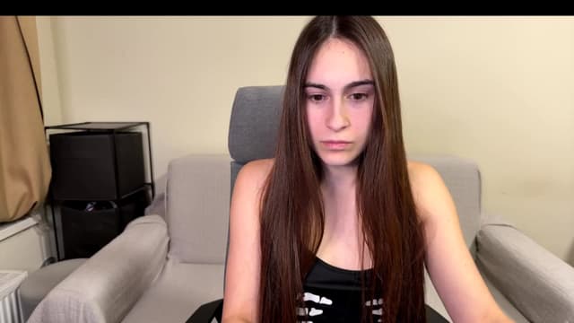 Gallery image thumbnail from ulohu's myfreecams stream on, 02/04/2026, 17:53 image 14 of 20