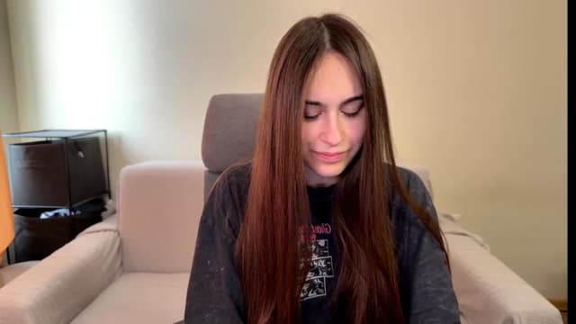 Gallery image thumbnail from ulohu's myfreecams stream on, 02/06/2026, 11:07 image 8 of 20