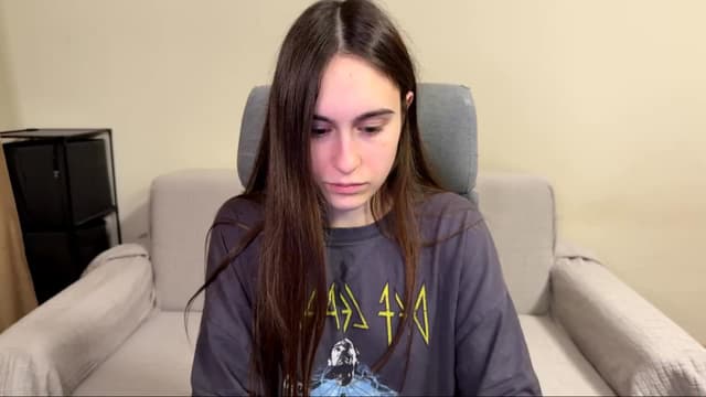 Gallery image thumbnail from ulohu's myfreecams stream on, 04/13/2026, 23:51 image 14 of 20