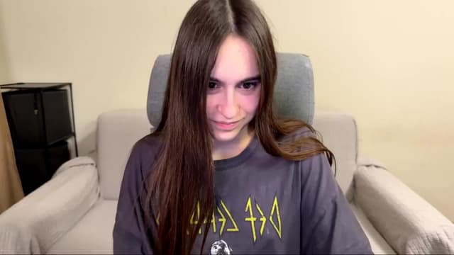 Gallery image thumbnail from ulohu's myfreecams stream on, 04/13/2026, 23:51 image 7 of 20