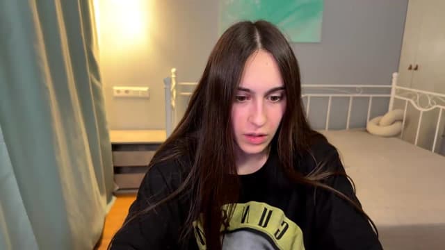 Gallery image thumbnail from ulohu's myfreecams stream on, 06/21/2026, 23:02 image 10 of 20