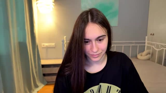 Gallery image thumbnail from ulohu's myfreecams stream on, 06/25/2026, 15:55 image 19 of 20