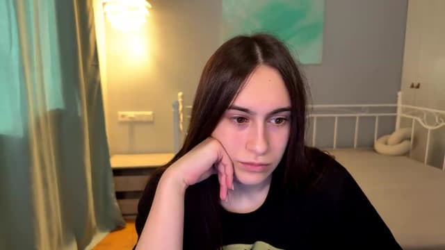 Gallery image thumbnail from ulohu's myfreecams stream on, 06/26/2026, 15:41 image 11 of 20