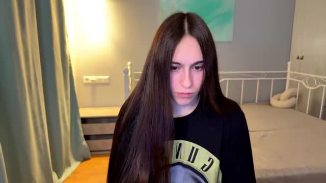 Gallery image thumbnail from ulohu's myfreecams stream on, 06/27/2026, 23:30 image 17 of 20