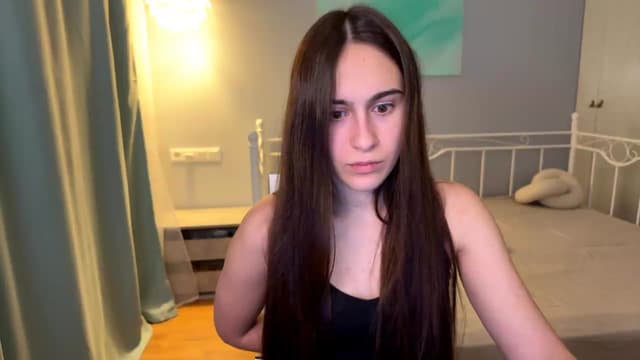 Gallery image thumbnail from ulohu's myfreecams stream on, 07/01/2026, 24:32 image 2 of 20