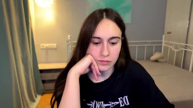 Gallery image thumbnail from ulohu's myfreecams stream on, 07/05/2026, 20:46 image 12 of 20