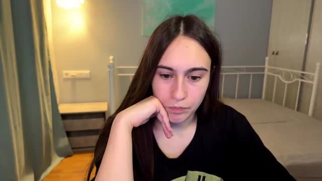 Gallery image thumbnail from ulohu's myfreecams stream on, 07/17/2026, 05:34 image 19 of 20
