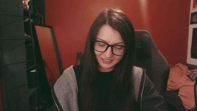 Gallery image thumbnail from vioda's myfreecams stream on, 05/31/2025, 05:52 image 9 of 20