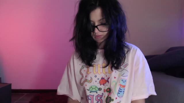 Gallery image thumbnail from woman's myfreecams stream on, 09/26/2023, 02:22 image 14 of 20