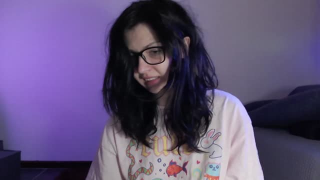 Gallery image thumbnail from woman's myfreecams stream on, 09/26/2023, 02:22 image 7 of 20