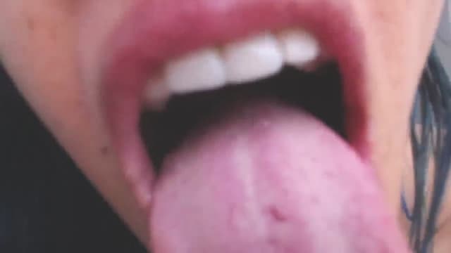 Gallery image thumbnail from yenlo's myfreecams stream on, 08/26/2024, 16:25 image 10 of 20