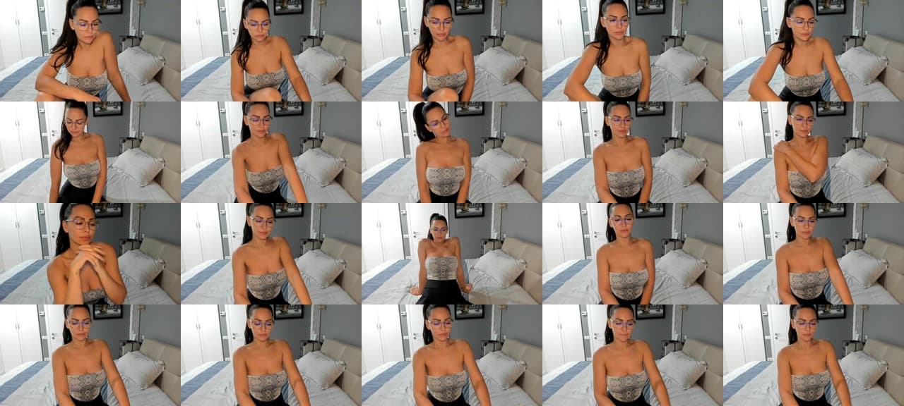 CyberBabe-MFC-202103170859_m.jpg