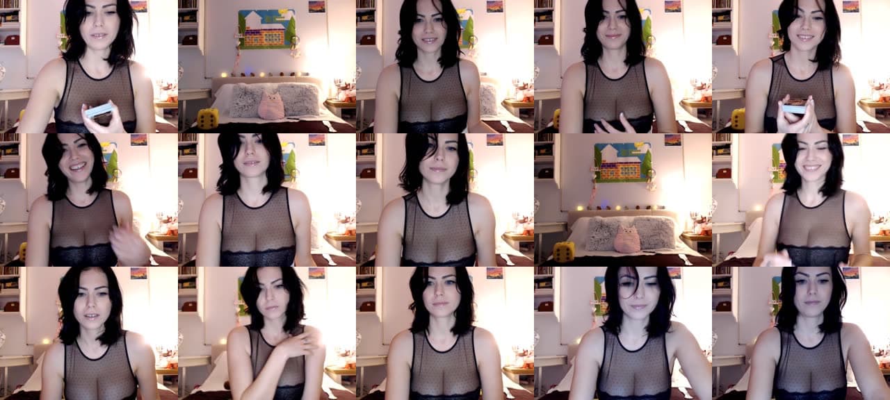 Ami_White-MFC-201811241353_m.jpg