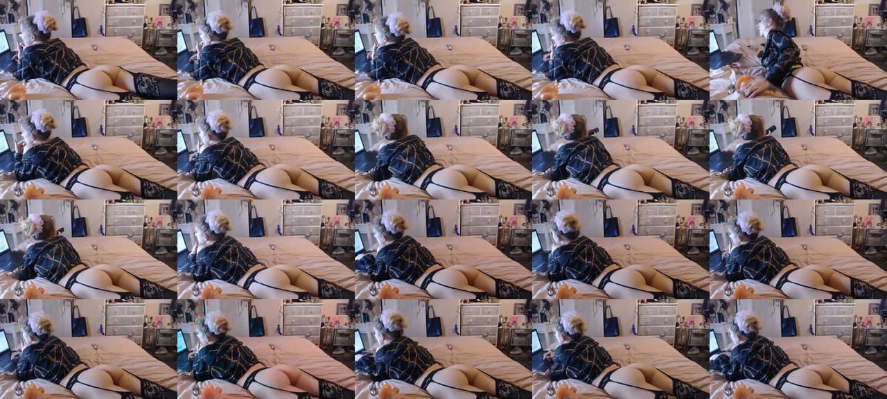 blondey21uk-MFC-202203282207_m.jpg
