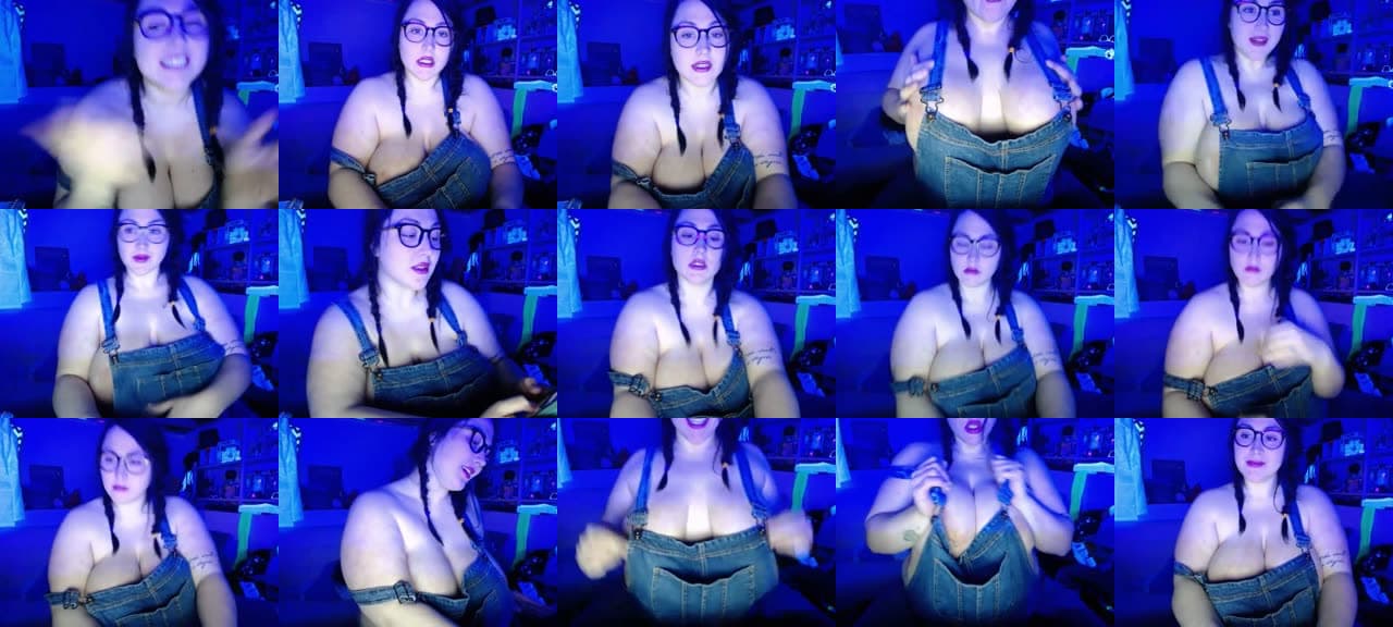 KyraEffinKane-MFC-201903080548_m.jpg