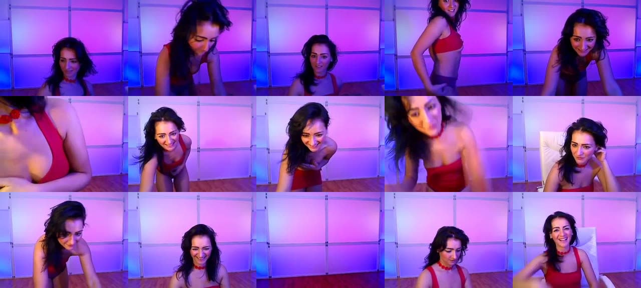 AmeliaNaked-MFC-201809190052_m.jpg