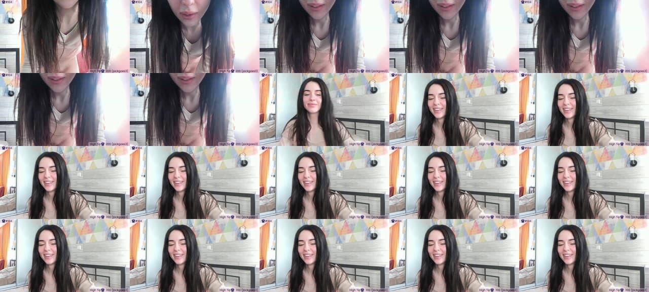 WeirdMe_-MFC-202205020931_m.jpg