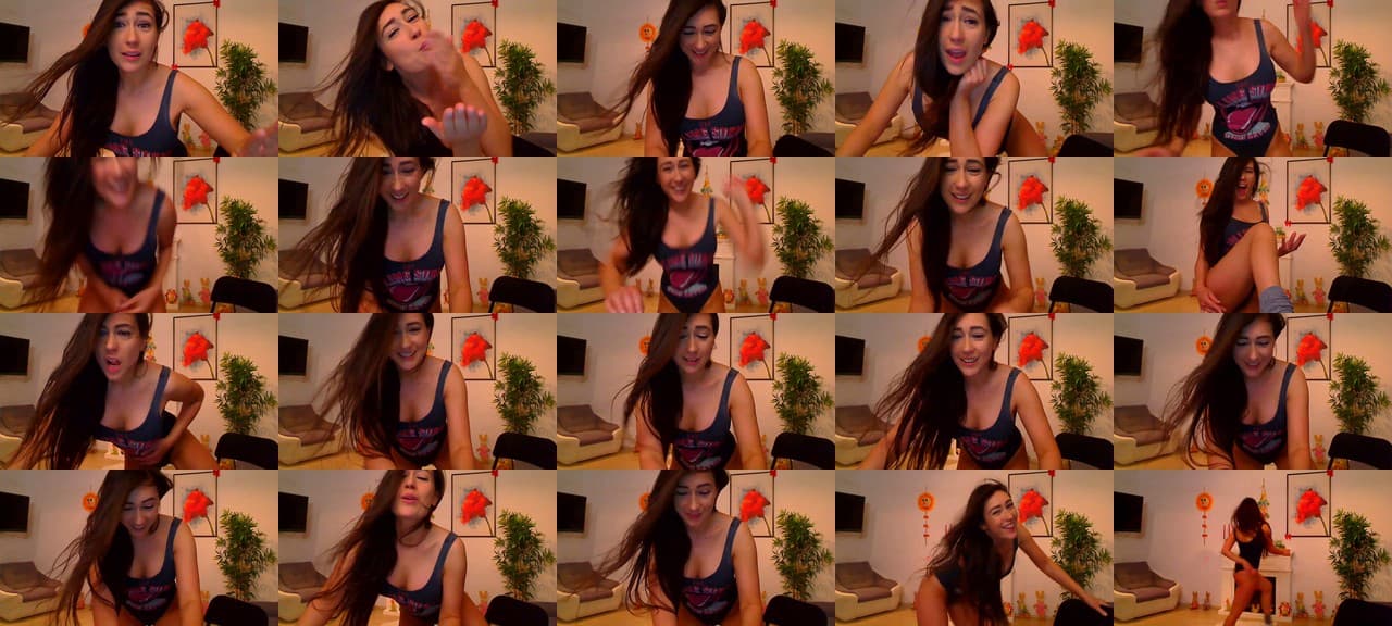 PoppyNaked-MFC-202104280457_m.jpg