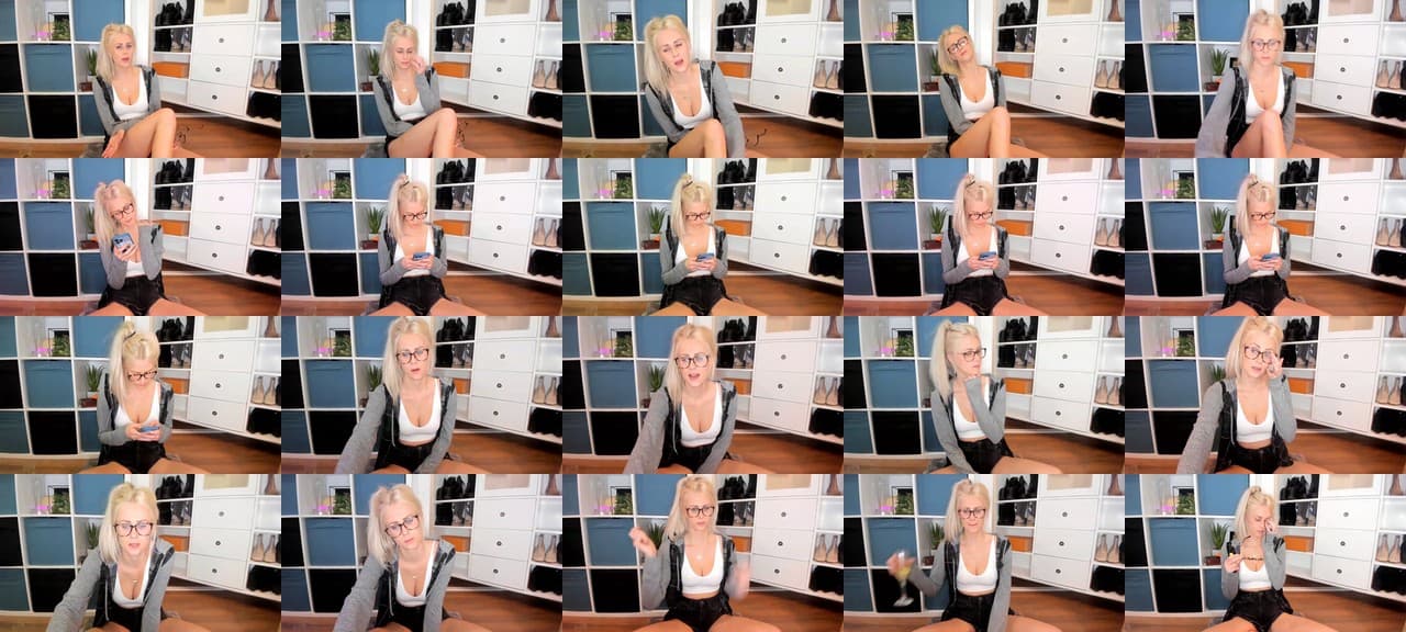 AshleyyLovee-MFC-202209120633_m.jpg