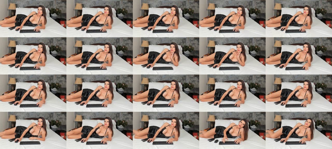 SweetandDevil-MFC-202009162051_m.jpg