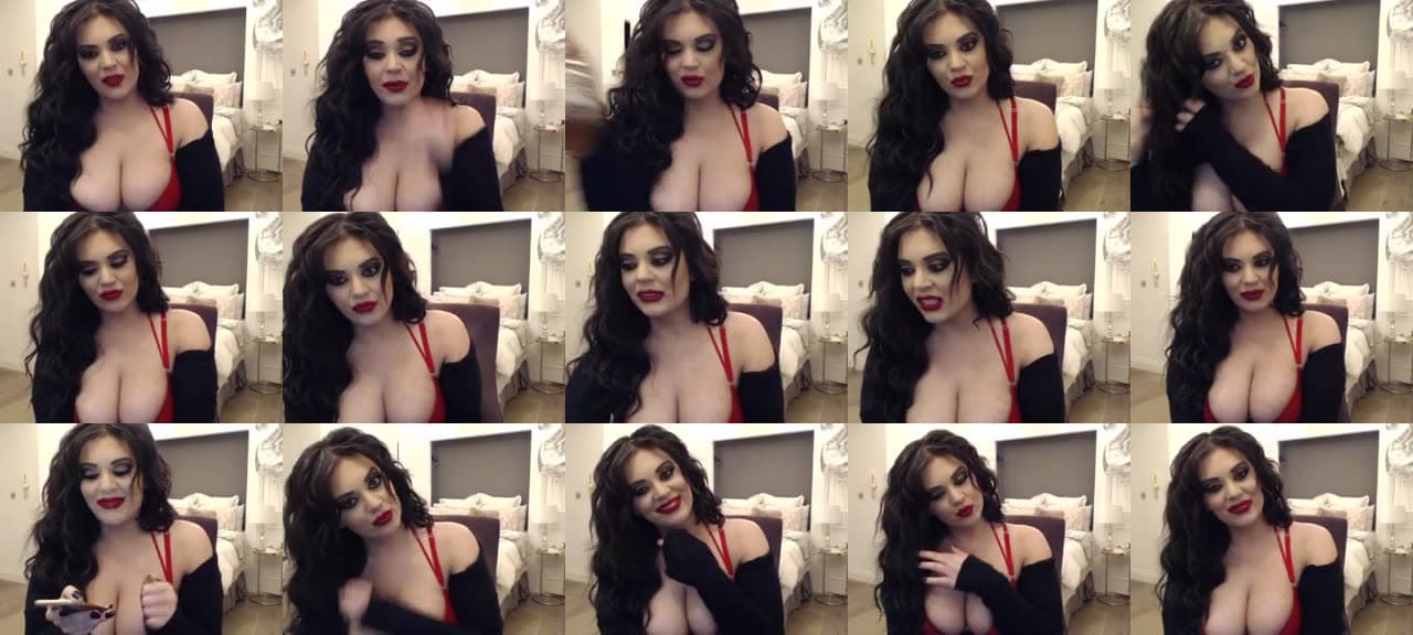 SavvyFoxxx-MFC-201704152013_m.jpg