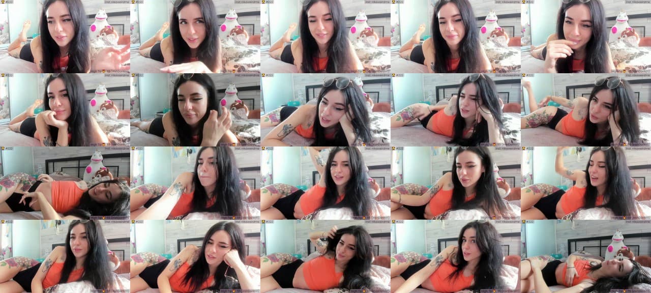 WeirdMe_-MFC-202209290920_m.jpg