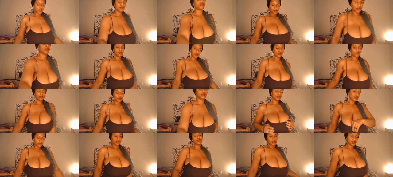 TheIconicGirl-MFC-202210201352_m.jpg
