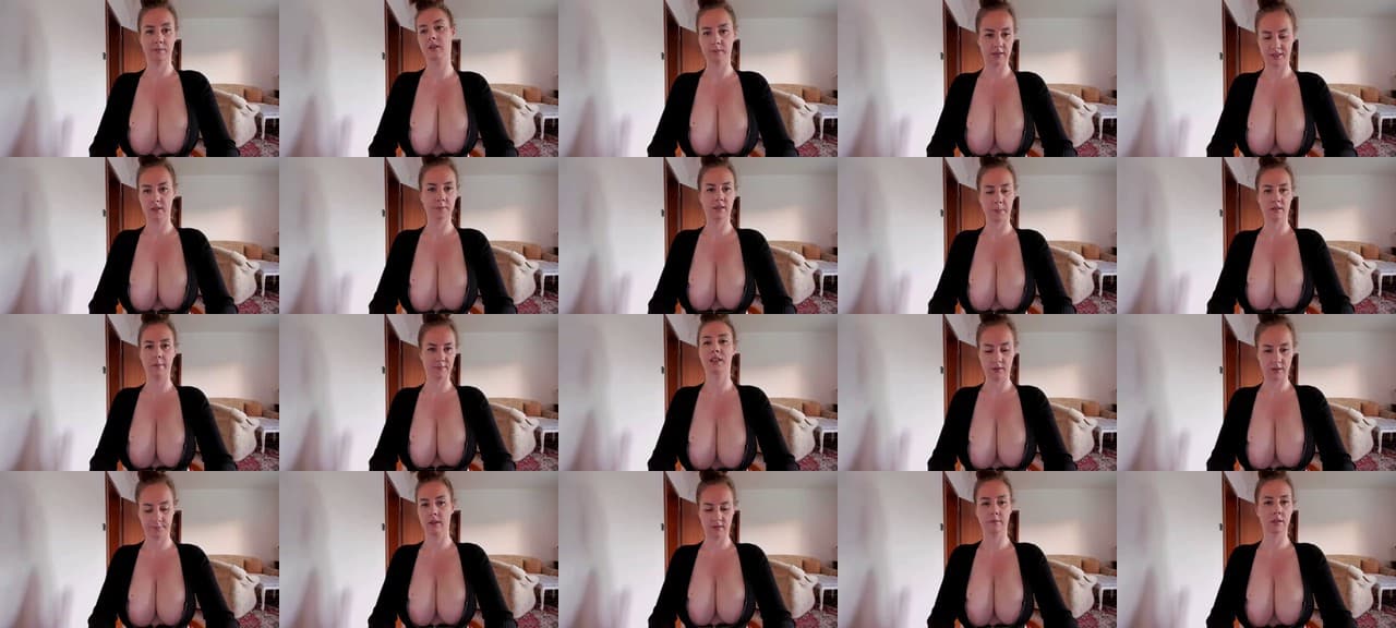 LarisaSexxxy-MFC-202205101705_m.jpg