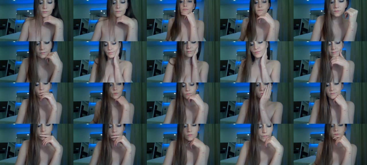 Aby_Frost-MFC-202210012147_m.jpg