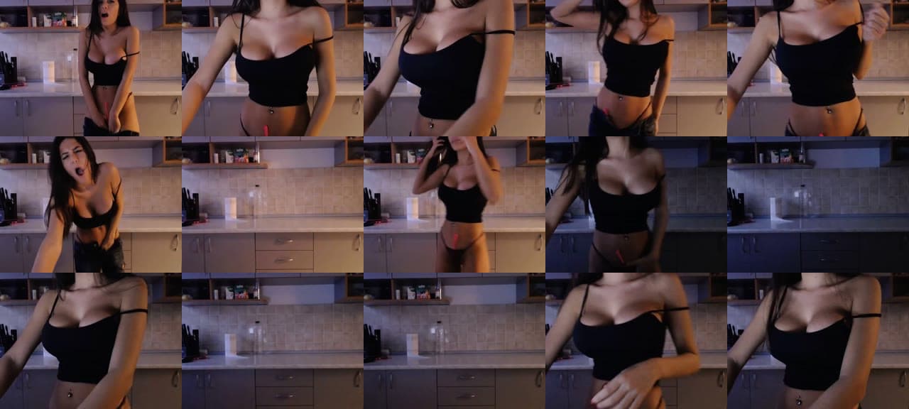 InnocentEmmy-MFC-201610101443_m.jpg