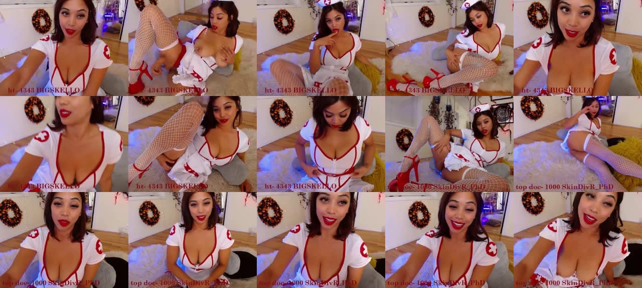 KissingHigh-MFC-201810290445_m.jpg