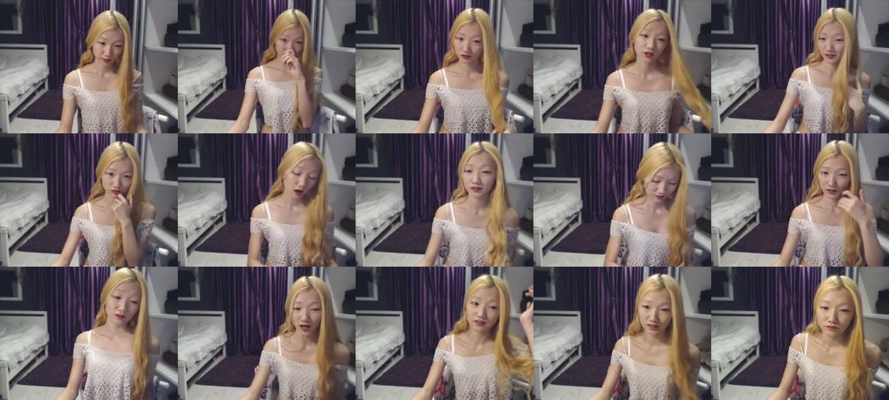 FoxyHyuna-MFC-201710311726_m.jpg