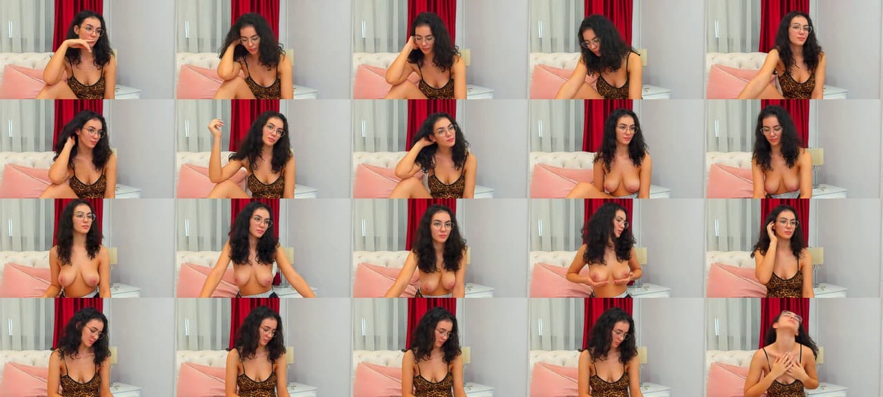 MandySkyex-MFC-202210252126_m.jpg