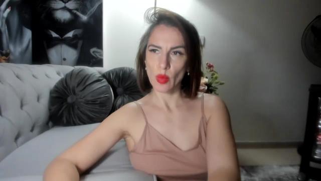 Gallery image thumbnail from Aarte_miss's myfreecams stream on, 02/10/2024, 20:56 image 19 of 20