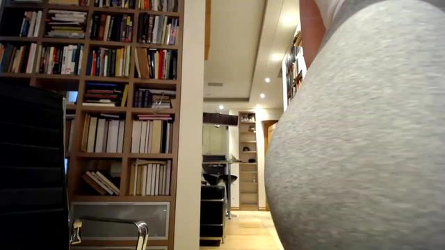 Gallery image thumbnail from Alena29's myfreecams stream on, 04/01/2023, 15:02 image 5 of 20