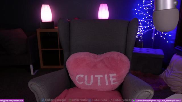 Gallery image thumbnail from AmberCutie's myfreecams stream on, 01/19/2023, 06:56 image 16 of 20