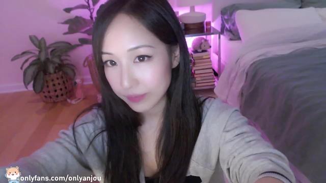 Gallery image thumbnail from AnaMei's myfreecams stream on, 09/24/2023, 05:12 image 14 of 20