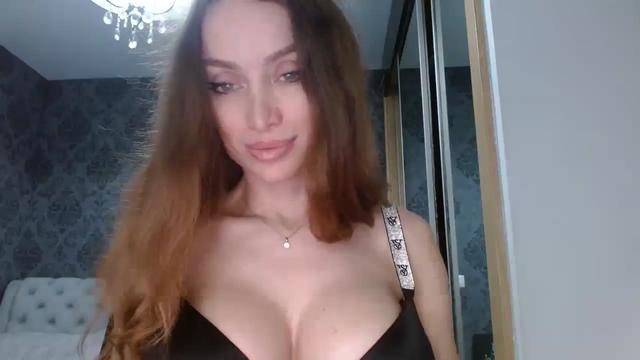 Gallery image thumbnail from Anayys's myfreecams stream on, 02/11/2024, 23:52 image 2 of 20