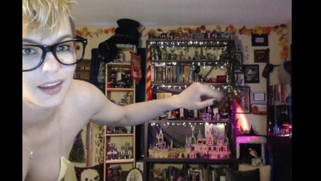 Gallery image thumbnail from Ancored's myfreecams stream on, 02/21/2024, 24:35 image 12 of 20