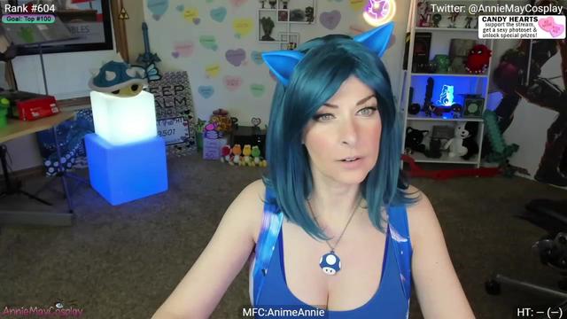 Gallery image thumbnail from AnimeAnnie's myfreecams stream on, 02/11/2024, 24:00 image 6 of 20