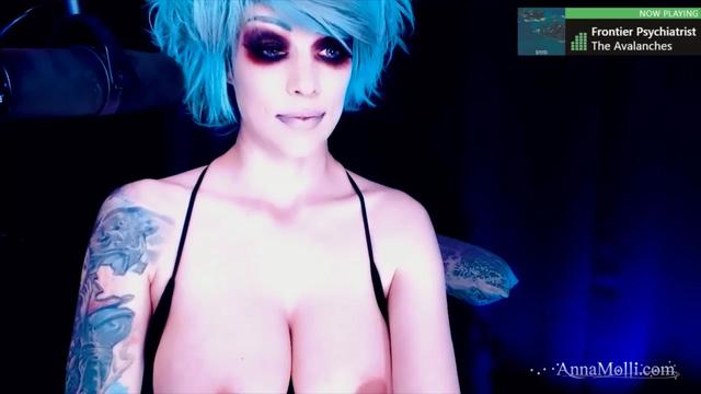 Gallery image thumbnail from AnnaMolli's myfreecams stream on, 03/12/2024, 04:04 image 19 of 20
