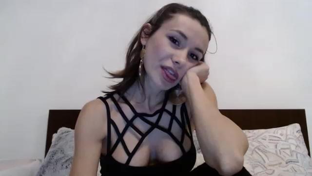 Gallery image thumbnail from Ariannes's myfreecams stream on, 01/14/2023, 02:02 image 8 of 20