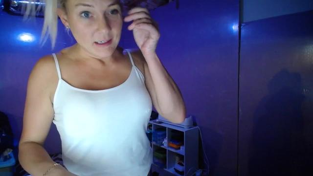 Gallery image thumbnail from AshlynnStorm's myfreecams stream on, 10/06/2023, 05:40 image 10 of 20