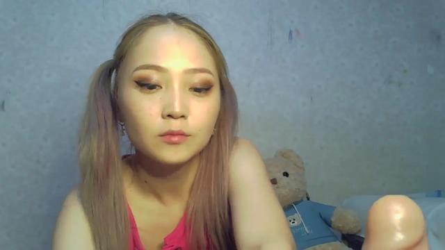 Gallery image thumbnail from Babee_Asian's myfreecams stream on, 03/22/2024, 15:18 image 4 of 20